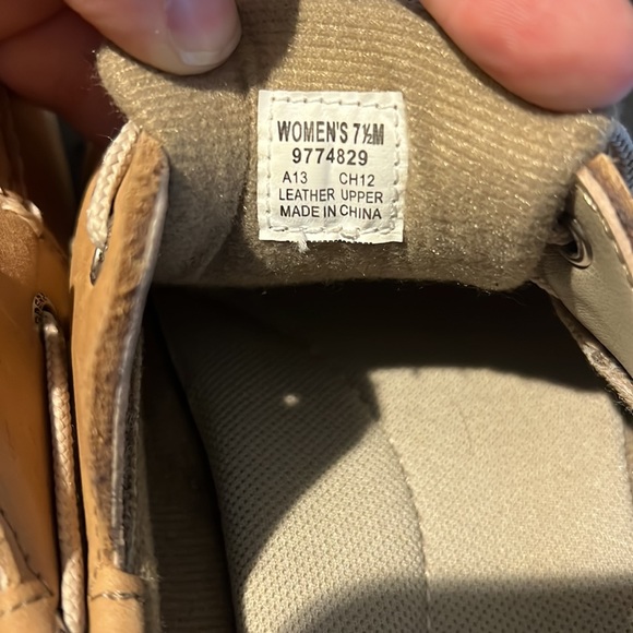 Women's Koifish Sperry Boat Shoes - Picture 6 of 8